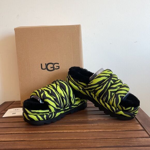 UGG Maxi Puff Slide Tiger Print Sandal Women Size 9 - Picture 5 of 15